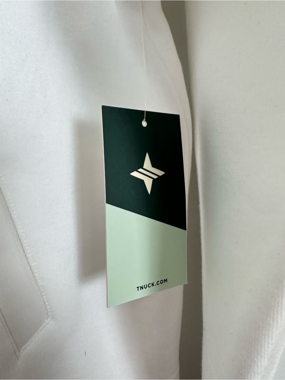 TUCKERNUCK SPORT White Snap Neck Bailey Pullover | NWT | Size Small - Picture 9 of 11